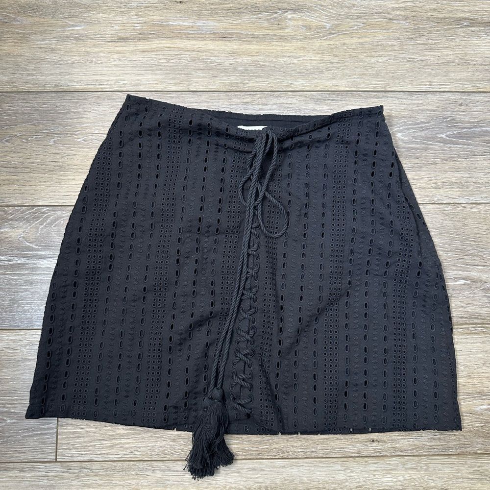 Leith Black Eyelet Lace Mini Skirt Sz S